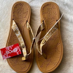 Tan Nude Flip Flops GPOS size 10 BNWT
